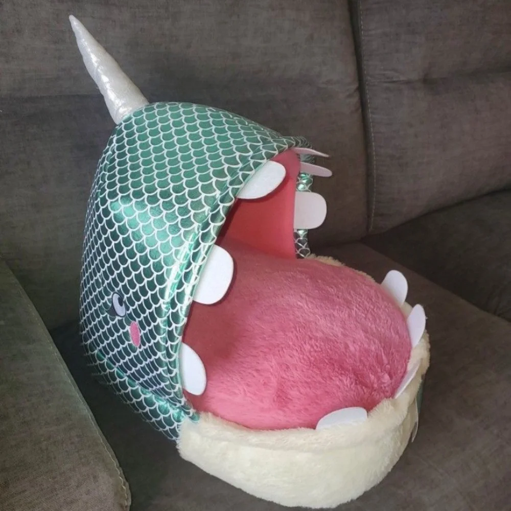 New Narwhal Narly Sleeper Soft Plush Felt Teeth Open Mouth Pet Bed Sleeper